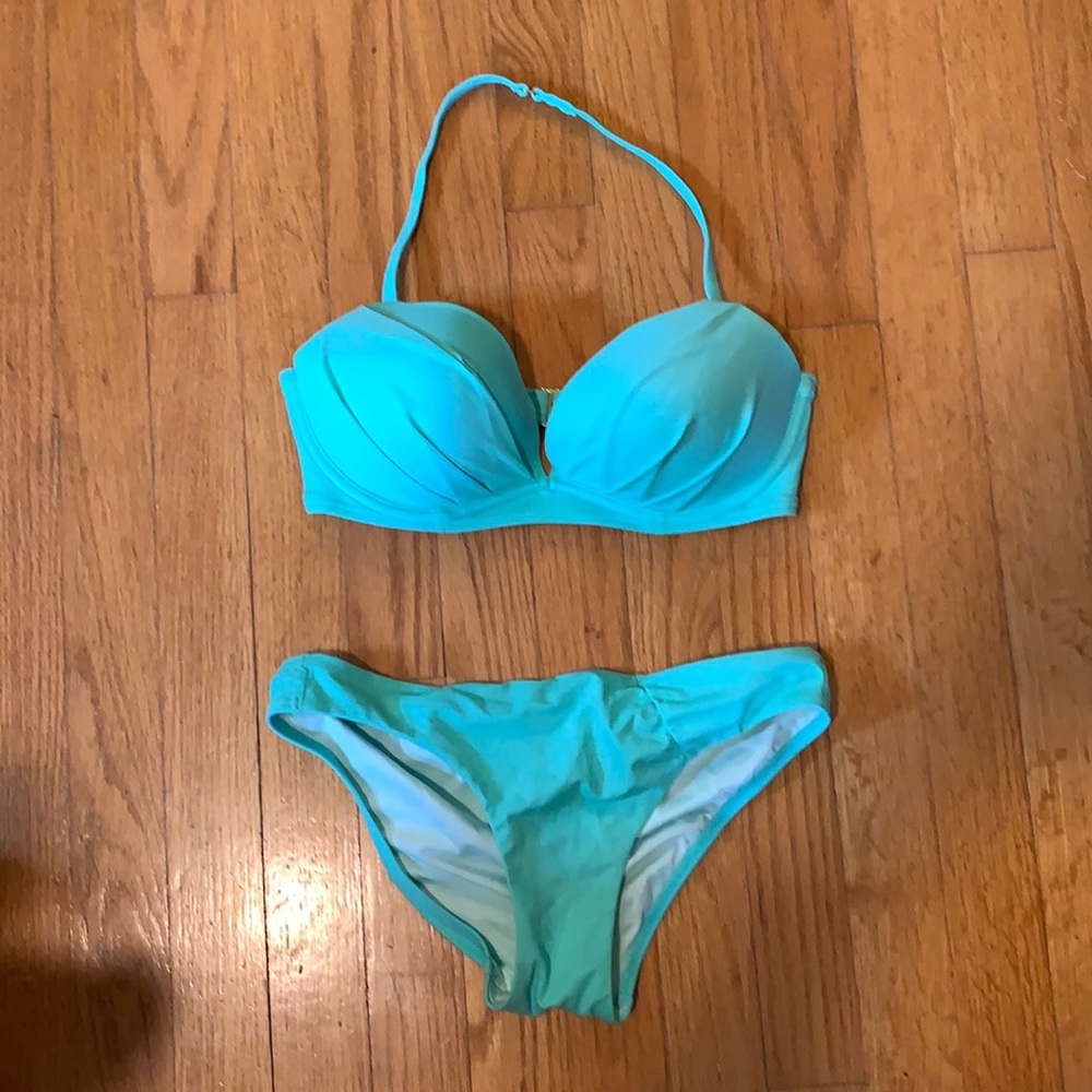 Victoria’s Secret push up bikini